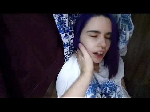 ❤️ Gjeta motrën time në dollap dhe e ndihmova të përfundonte ❤️ Video qij tek ne sq.sexindrag.ru